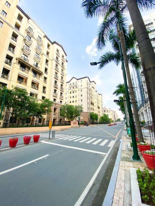 Lovely Unit With Free Wi-Fi & Netflix I Across Naia T3 Airport Manila Exteriör bild